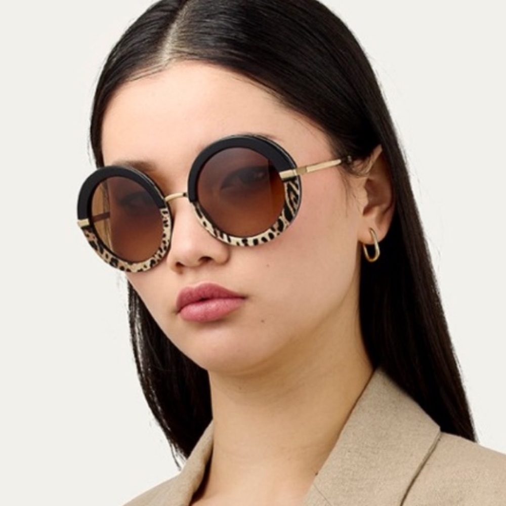 Dolce & Gabbana Sunglasses, New 250 - Picture 2 of 4